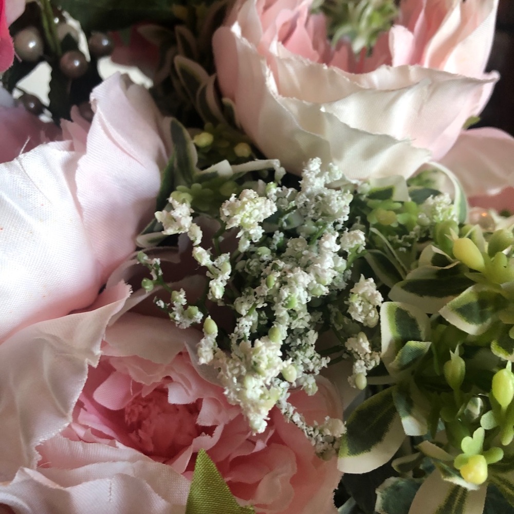 Silk Cabbage Roses - Picture 6 of 8